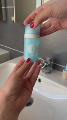 Load and play video in Gallery viewer, 48H roll-on deodorant trial kit
